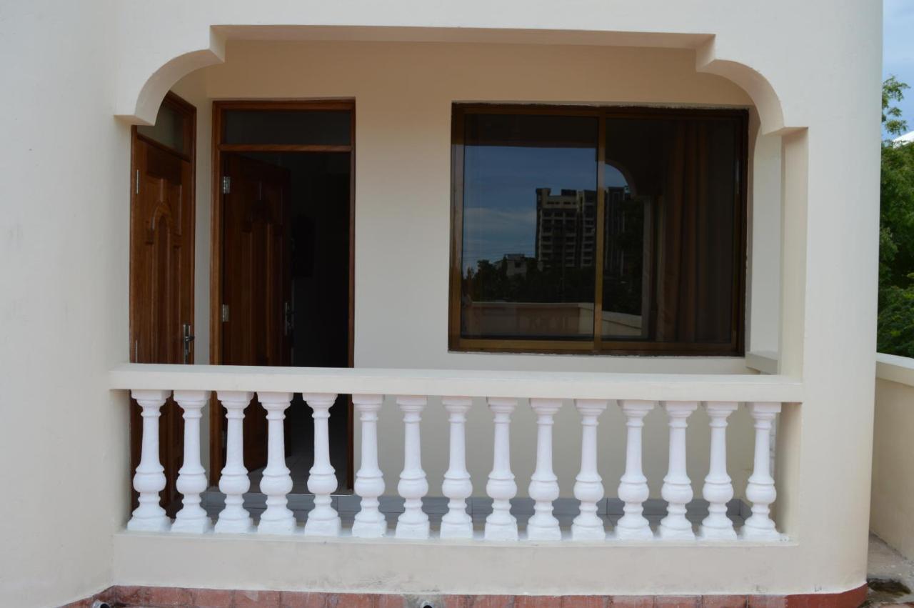 Hotel Tiffany Mombasa Exterior foto