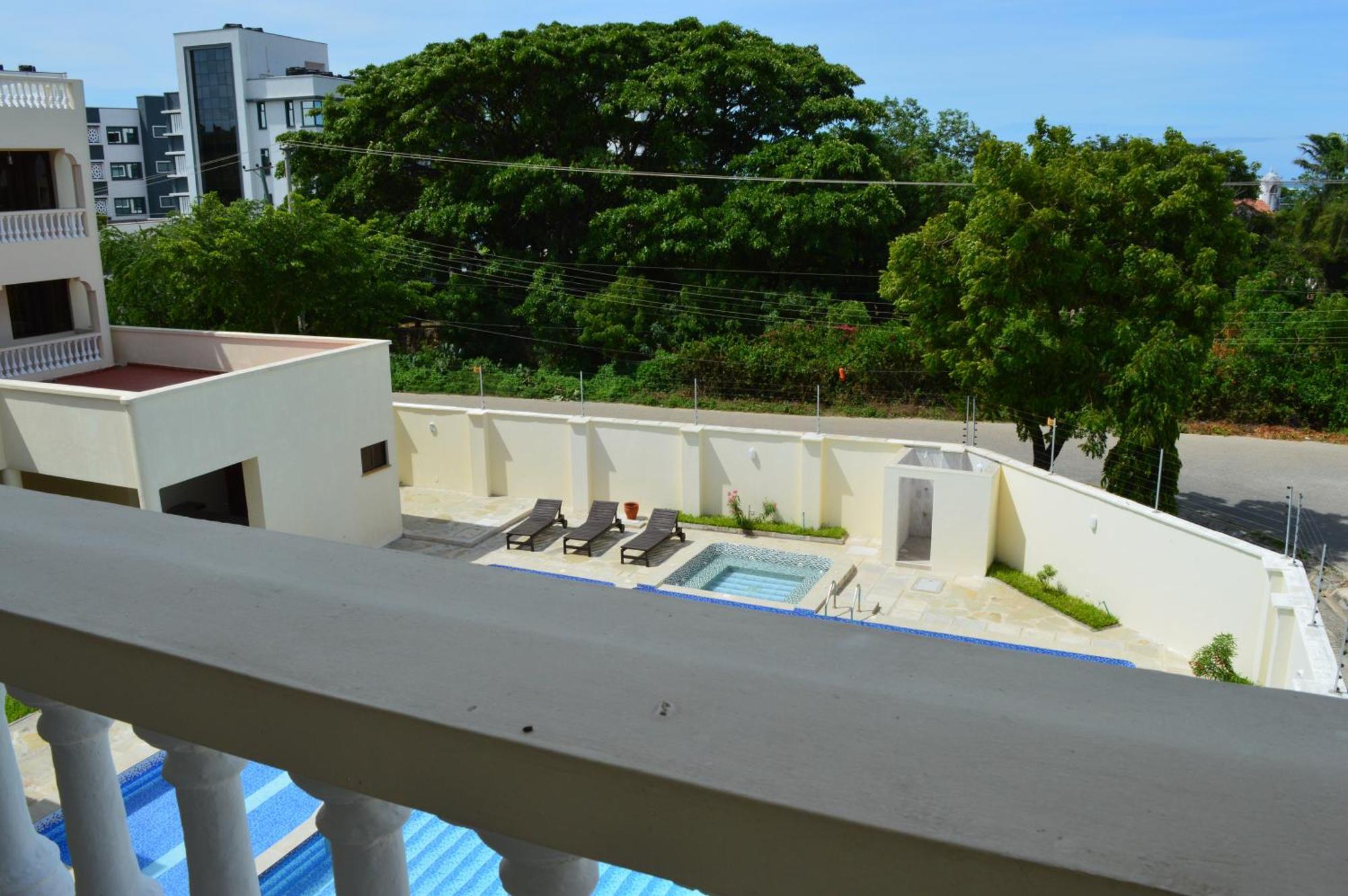 Hotel Tiffany Mombasa Exterior foto